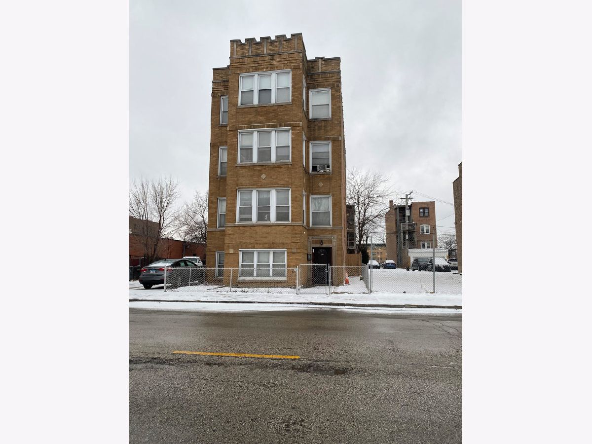  For Sale Chicago Illinois, 340 Homan Street