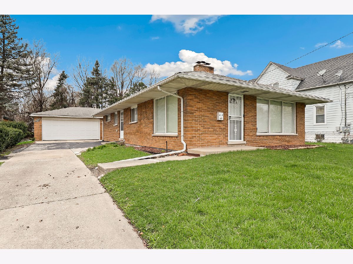  For Sale Thornton Illinois, 214 Hunter Street