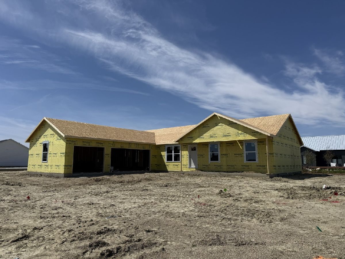  For Sale Fisher Illinois, 407 Jerin Drive