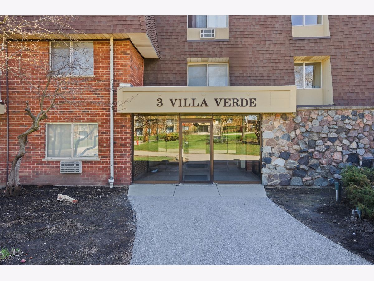  For Sale Buffalo Grove Illinois, 3 Villa Verde Drive