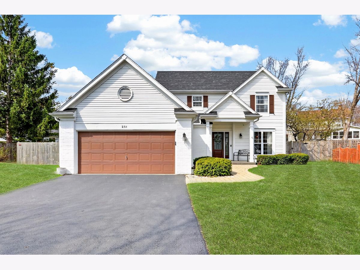 Homes For Sale English Meadows Grayslake Illinois, 231 Lenox Court