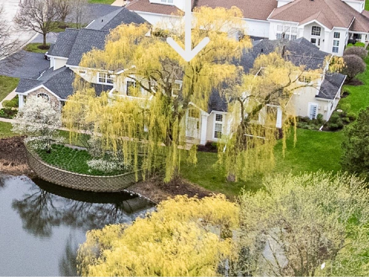  For Sale Batavia Illinois, 1385 Spencer Lane