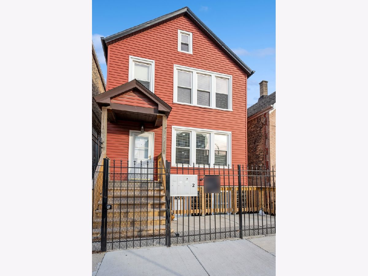  For Rent Chicago Illinois, 2237 Sacramento