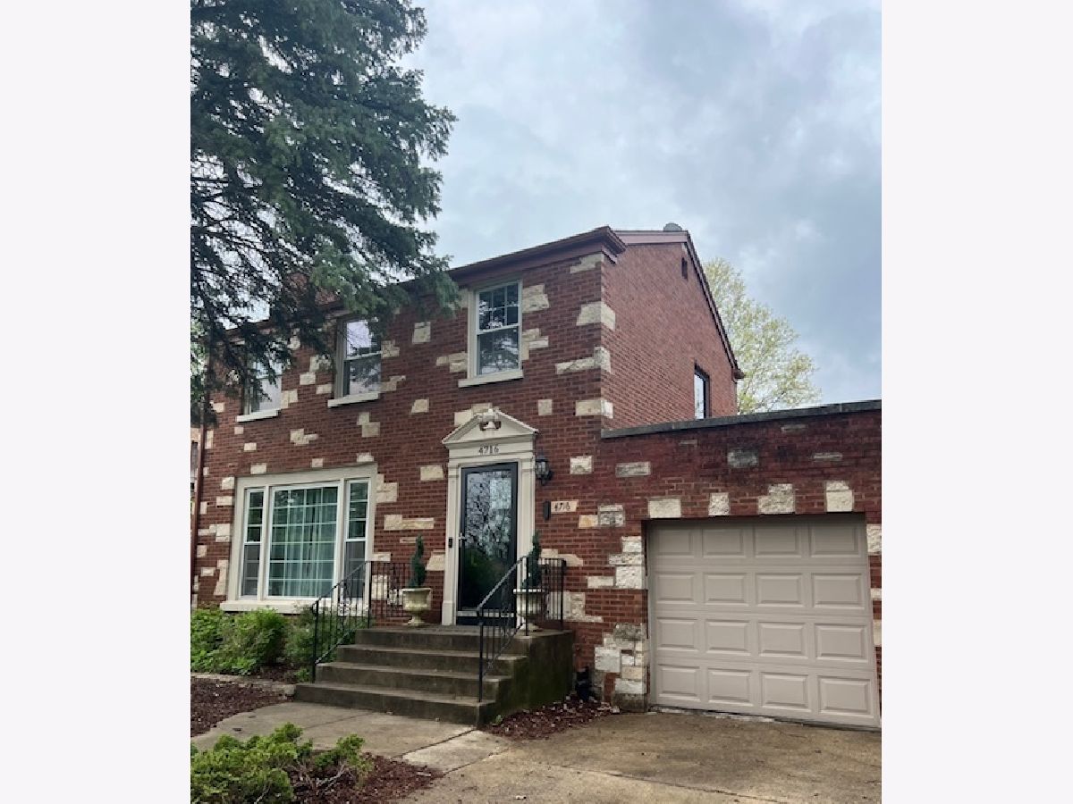  For Rent Western Springs Illinois, 4716 Wolf