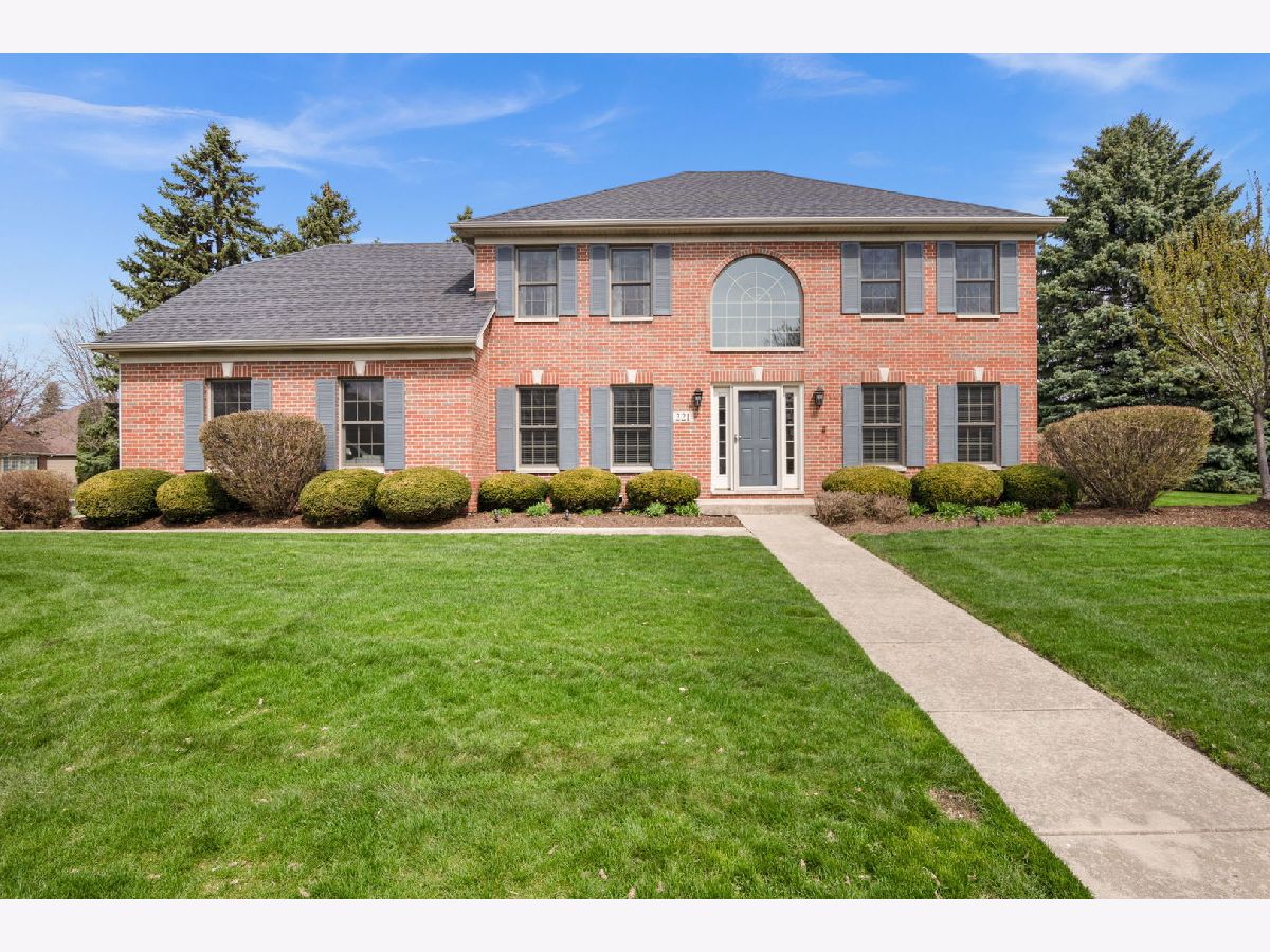 Homes For Sale Fox Trail Batavia Illinois, 221 Sauk Drive