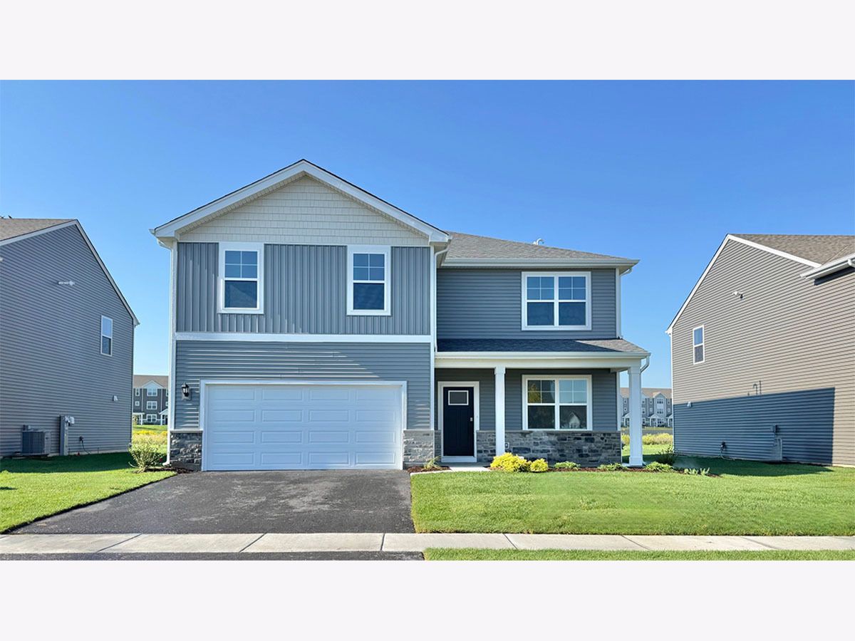 Townhomes & Condos & Homes For Sale Cambridge Lakes Pingree Grove Illinois, 2662 Camelback Drive