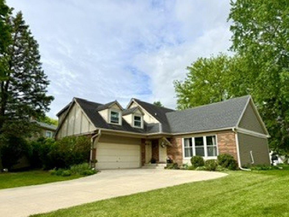  For Sale Vernon Hills Illinois, 206 Ashland Court
