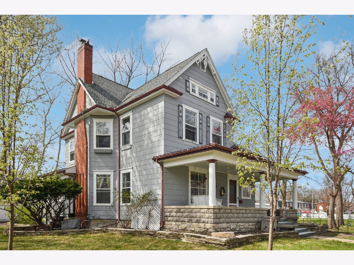  For Sale Pontiac Illinois, 1003 Chicago Street