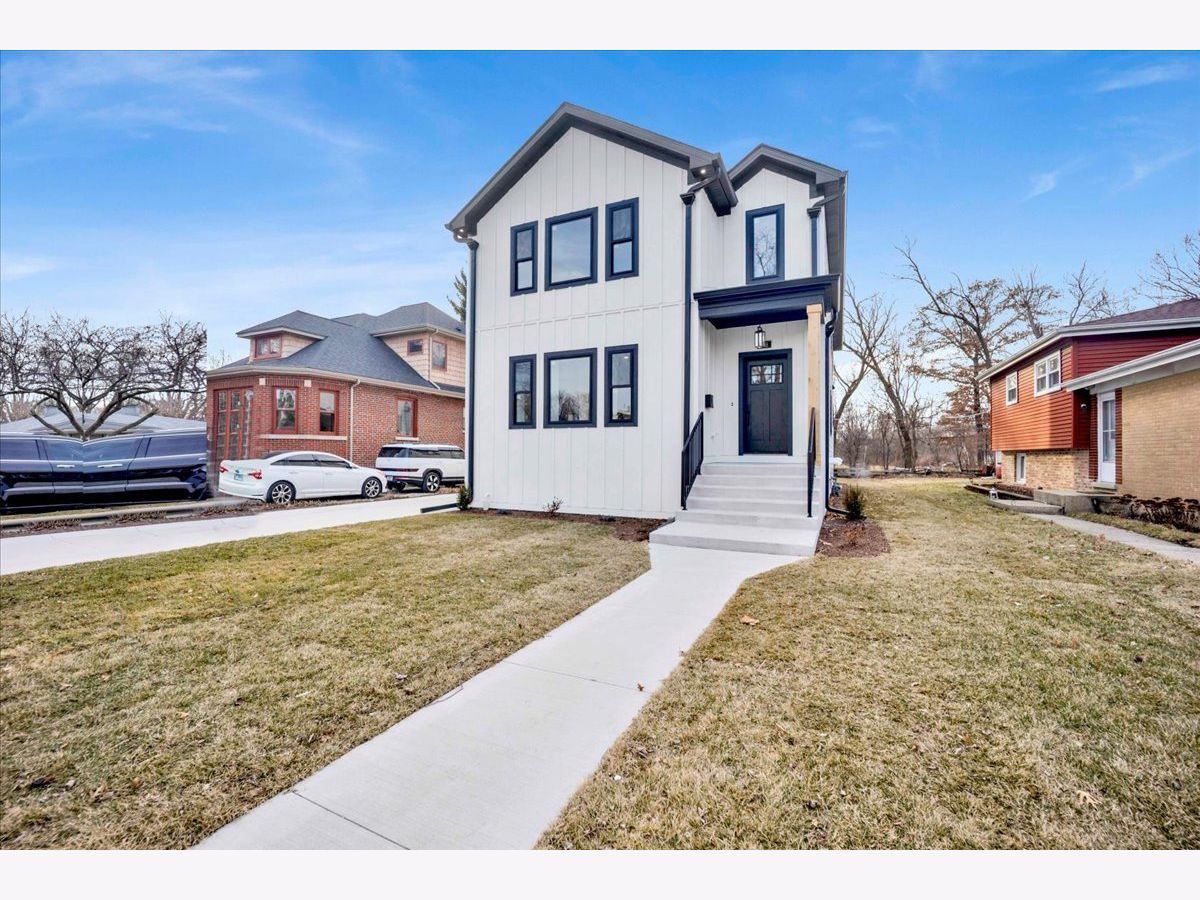  For Sale Lombard Illinois, 218 Park Avenue