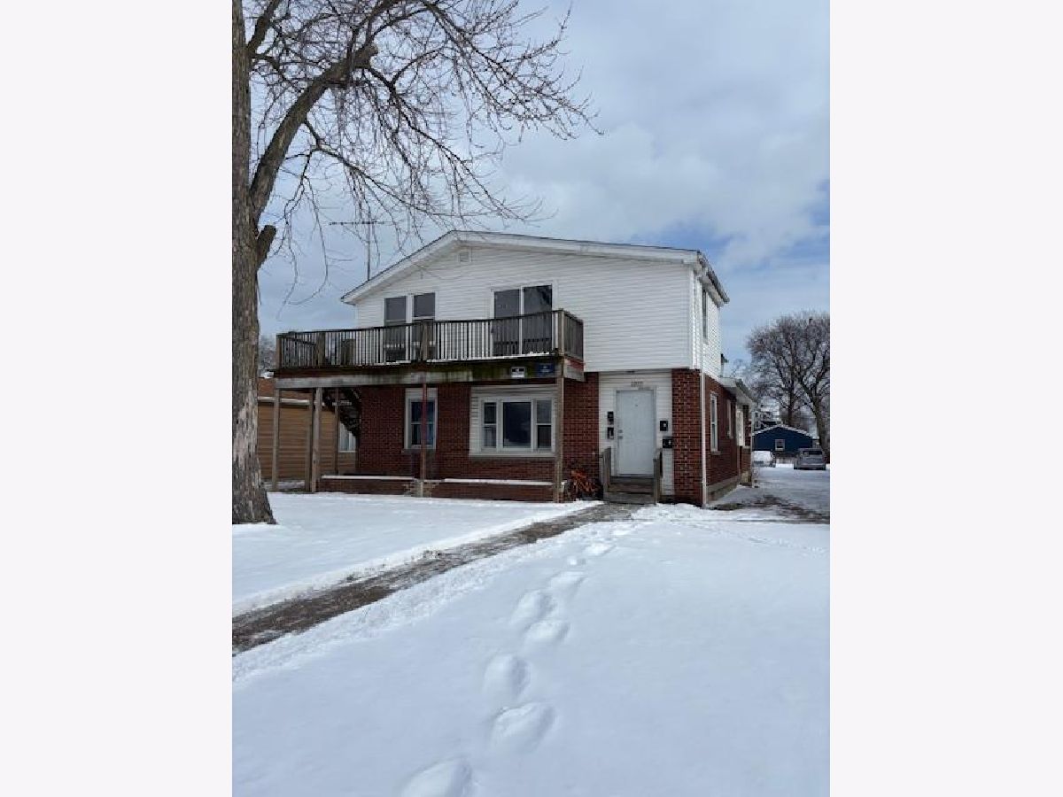  For Sale Zion Illinois, 2205 Eshcol Avenue