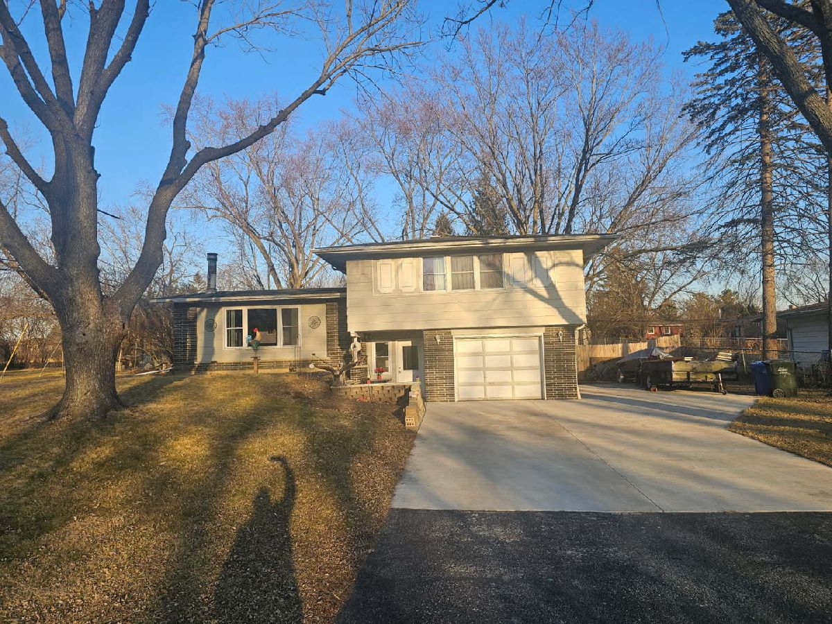  Sold Carpentersville Illinois, 1852 Center
