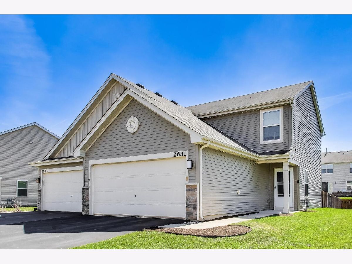  For Sale Hampshire Illinois, 2631 Carlisle Lane