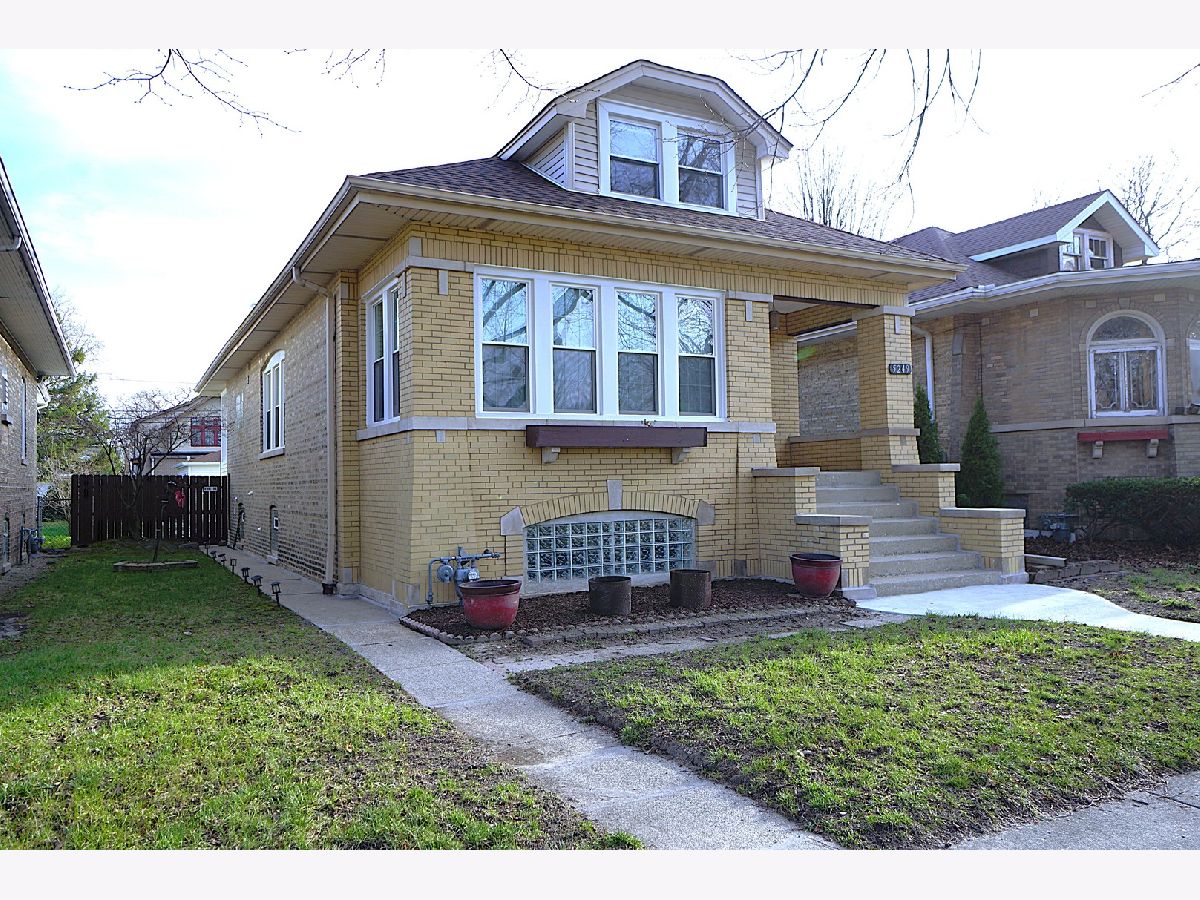  For Sale Skokie Illinois, 5249 Hoffman Street