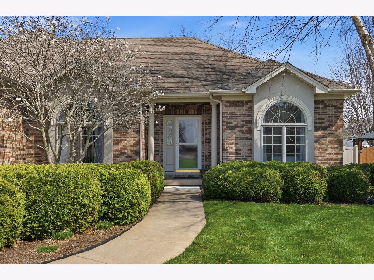  For Sale Hampshire Illinois, 1007 Peregrine Way