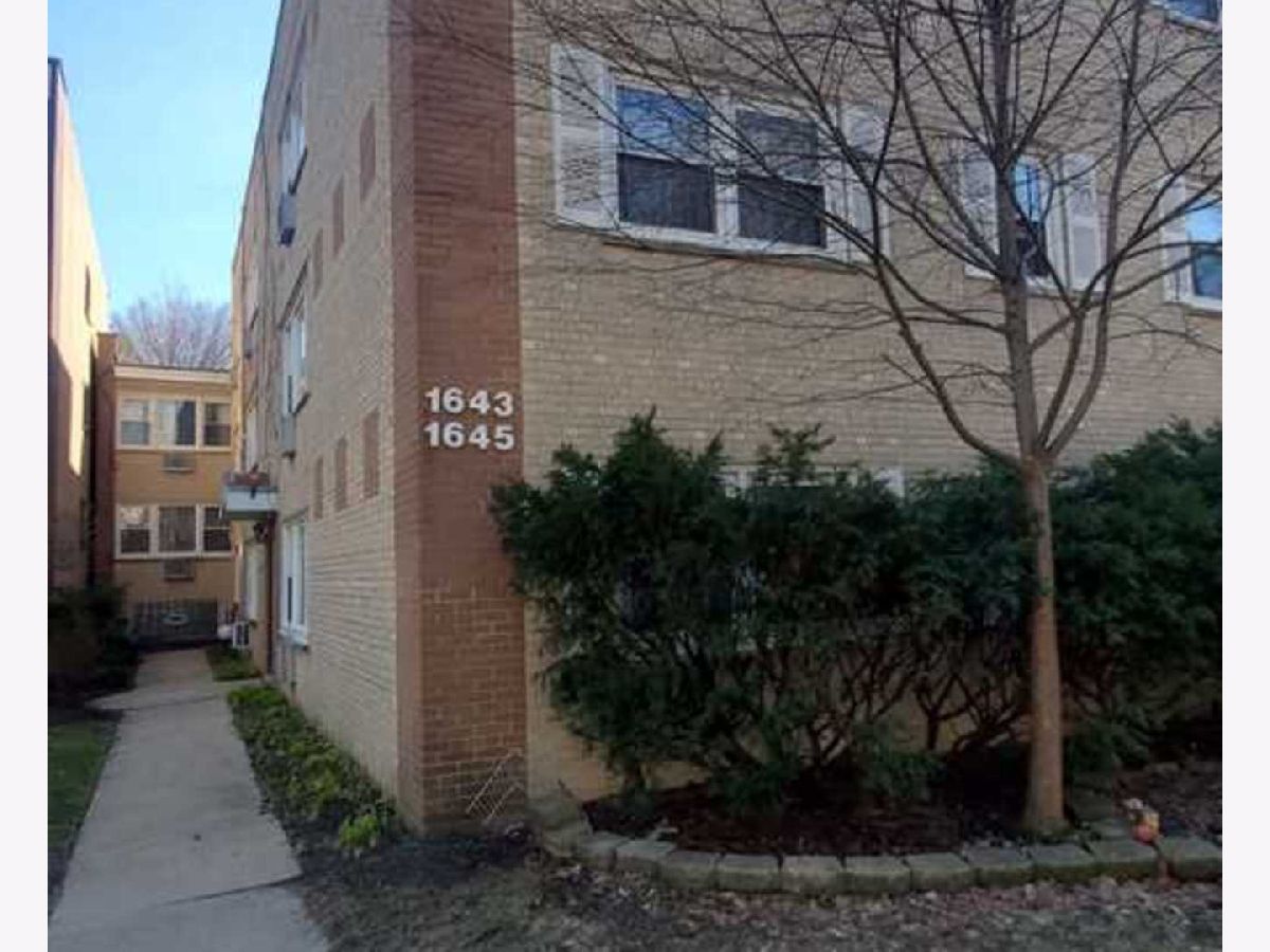  Rented Chicago Illinois, 1643 Sherwin