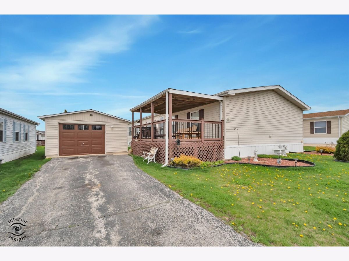  For Sale Monee Illinois, 4858 Augusta Boulevard