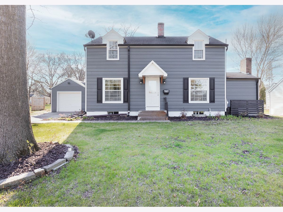 Homes For Sale Coffelts Davenport Iowa, 1606 Coffelt Avenue