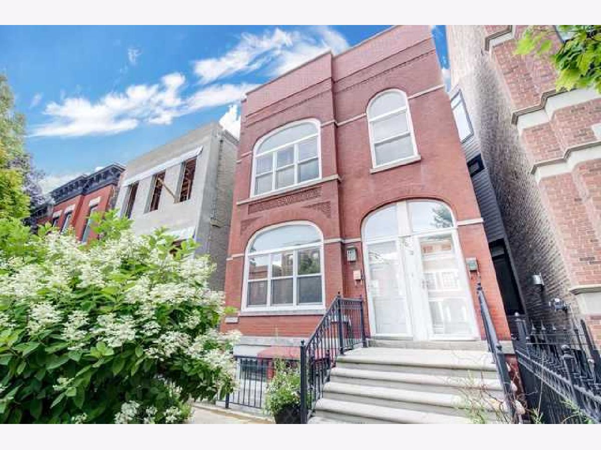  Rented Chicago Illinois, 2030 Clifton