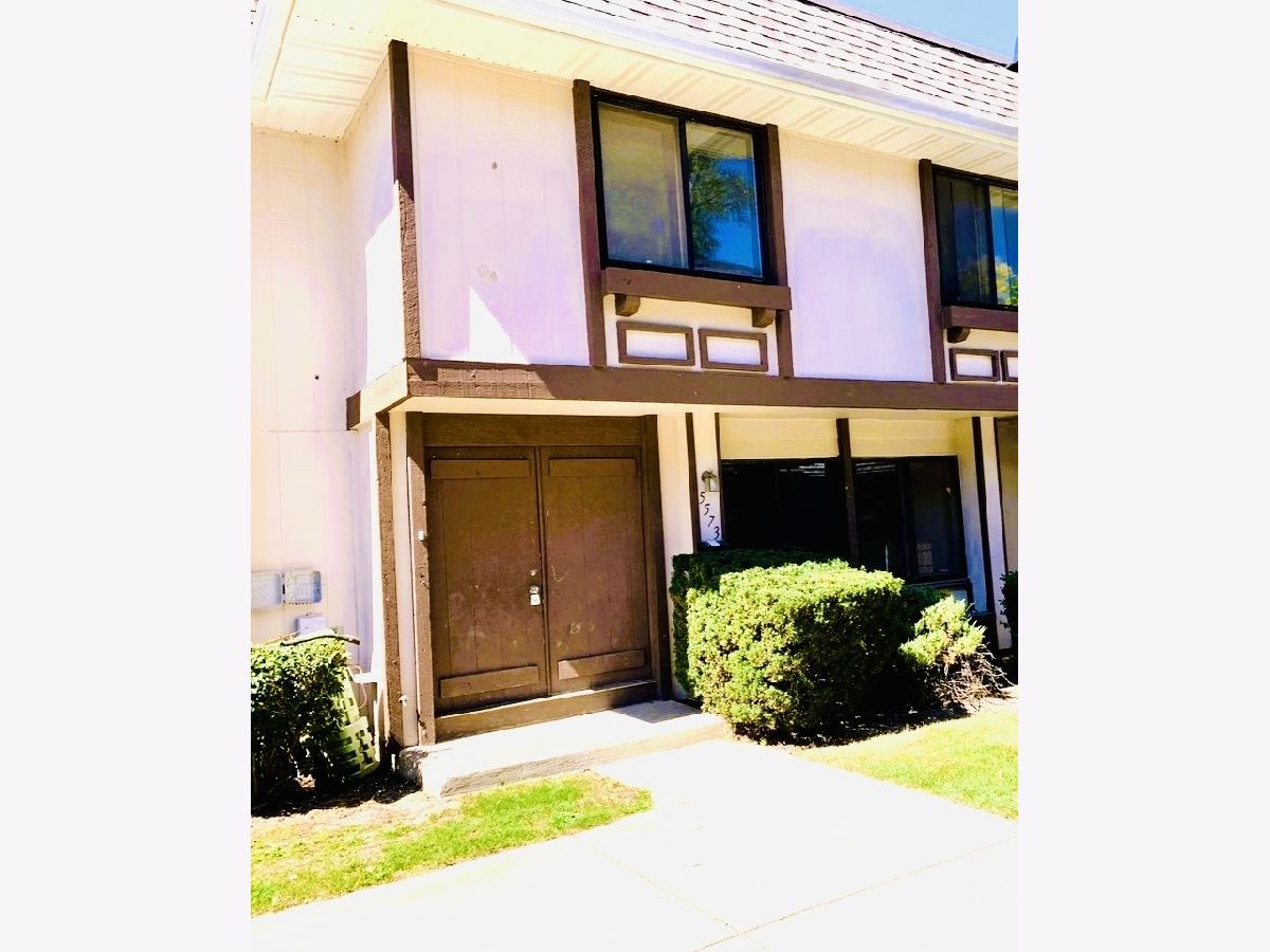  For Rent Hanover Park Illinois, 5573 Court F