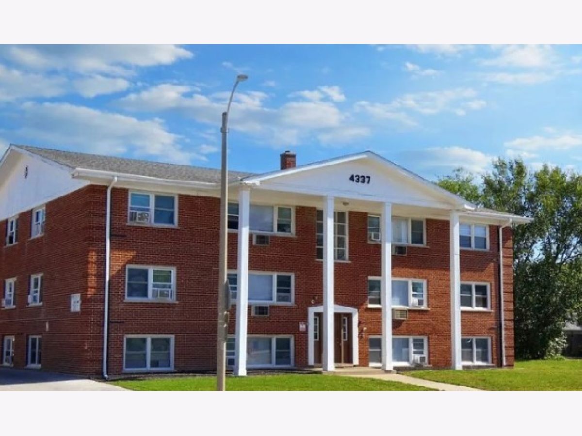  For Rent Lyons Illinois, 4337 Prescott