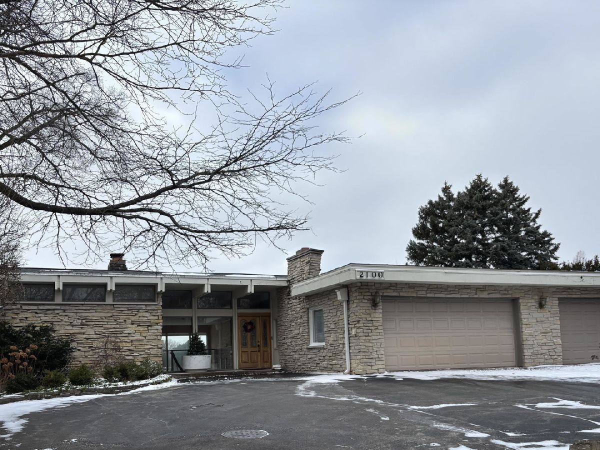  Sold Glenview Illinois, 2100 Valley Lo