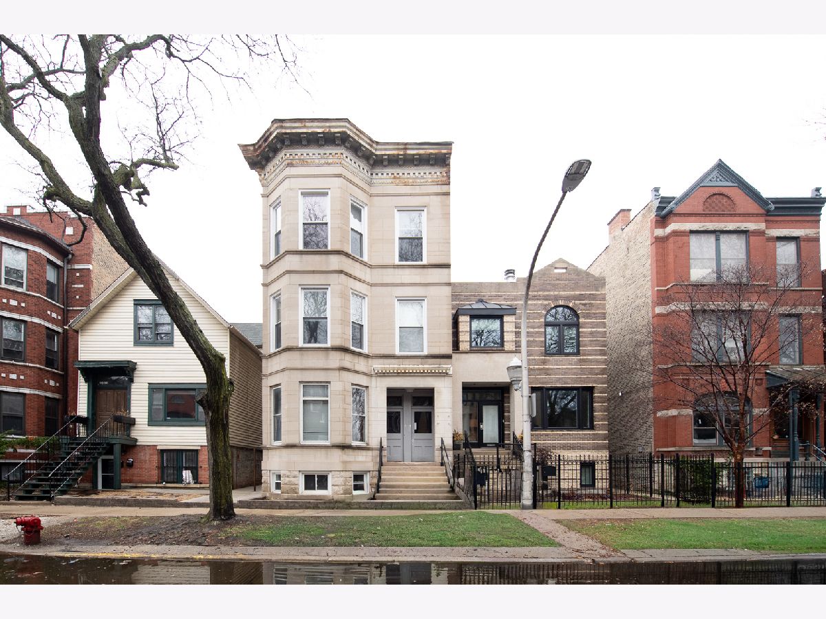  Rented Chicago Illinois, 1028 Oakdale