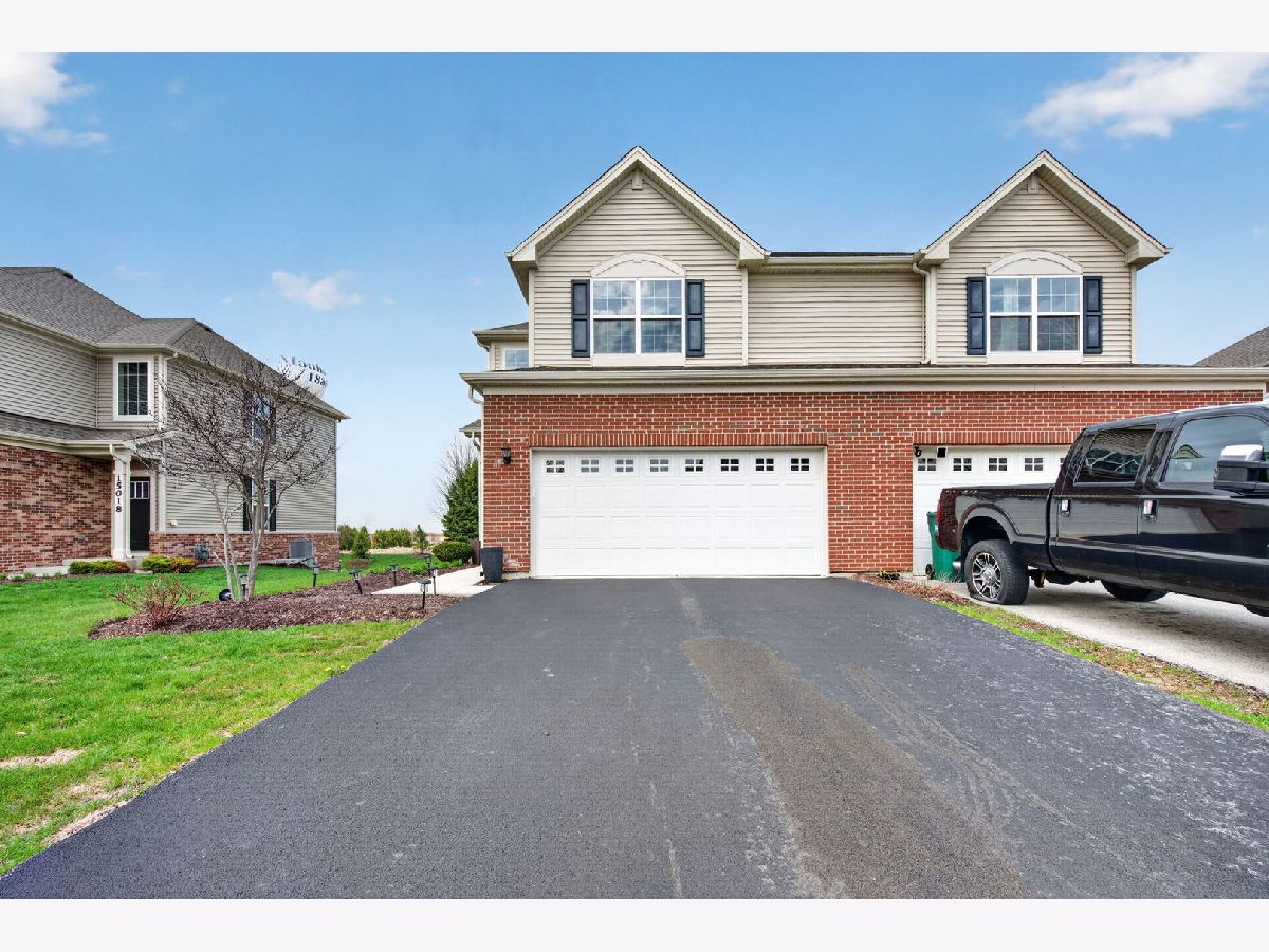  For Sale Manhattan Illinois, 15012 Cyrus Drive