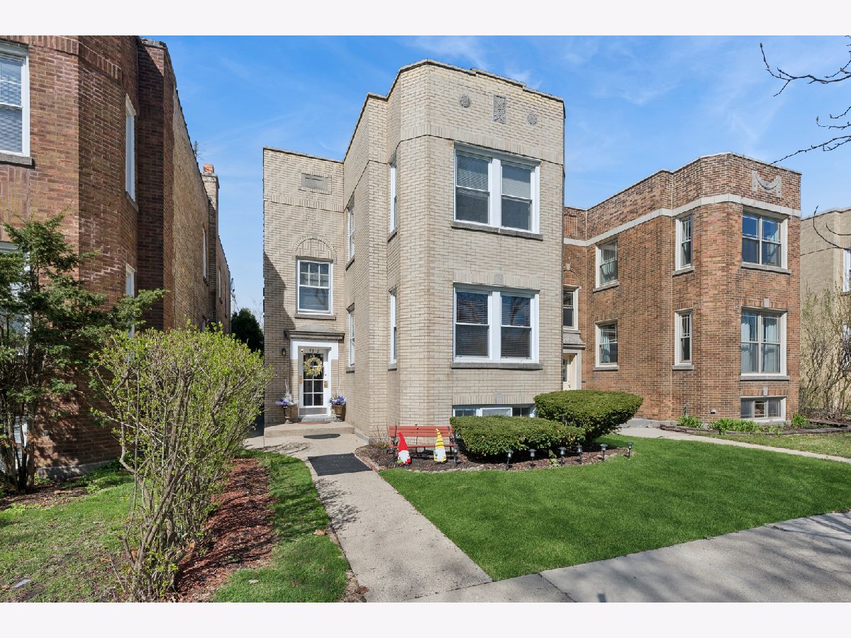  For Sale Skokie Illinois, 7918 Karlov Avenue