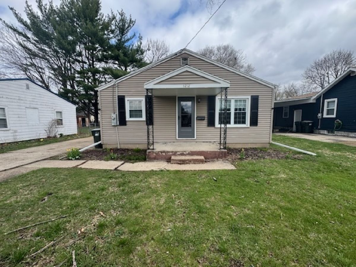  For Sale Sterling Illinois, 1212 15th Street