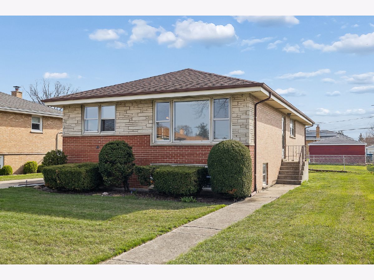  For Sale Bridgeview Illinois, 7737 Odell Avenue