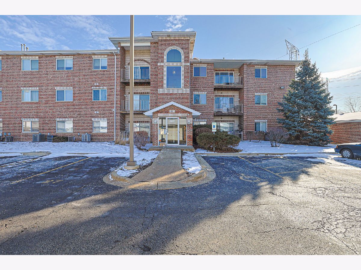  For Sale Addison Illinois, 881 Swift Road