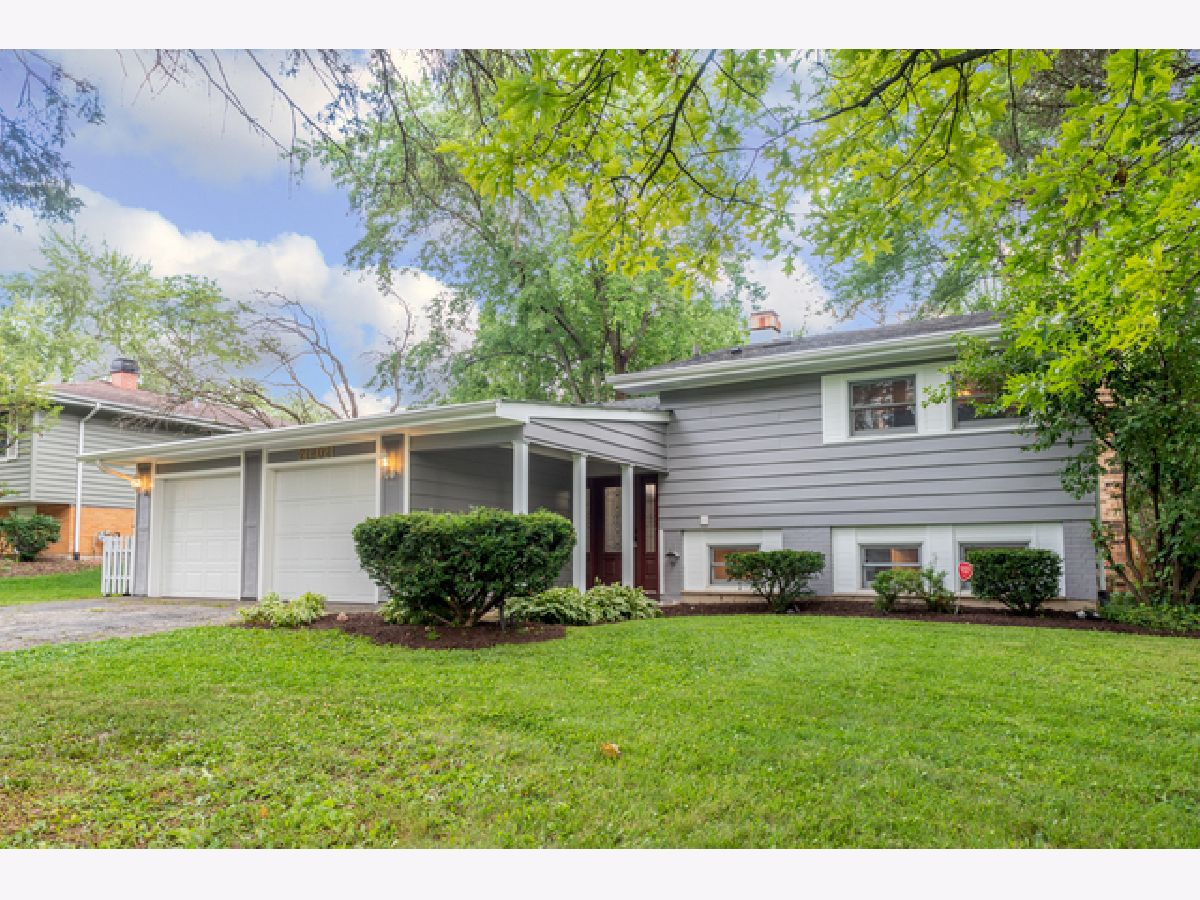  For Rent Lombard Illinois, 21W021 Marlborough