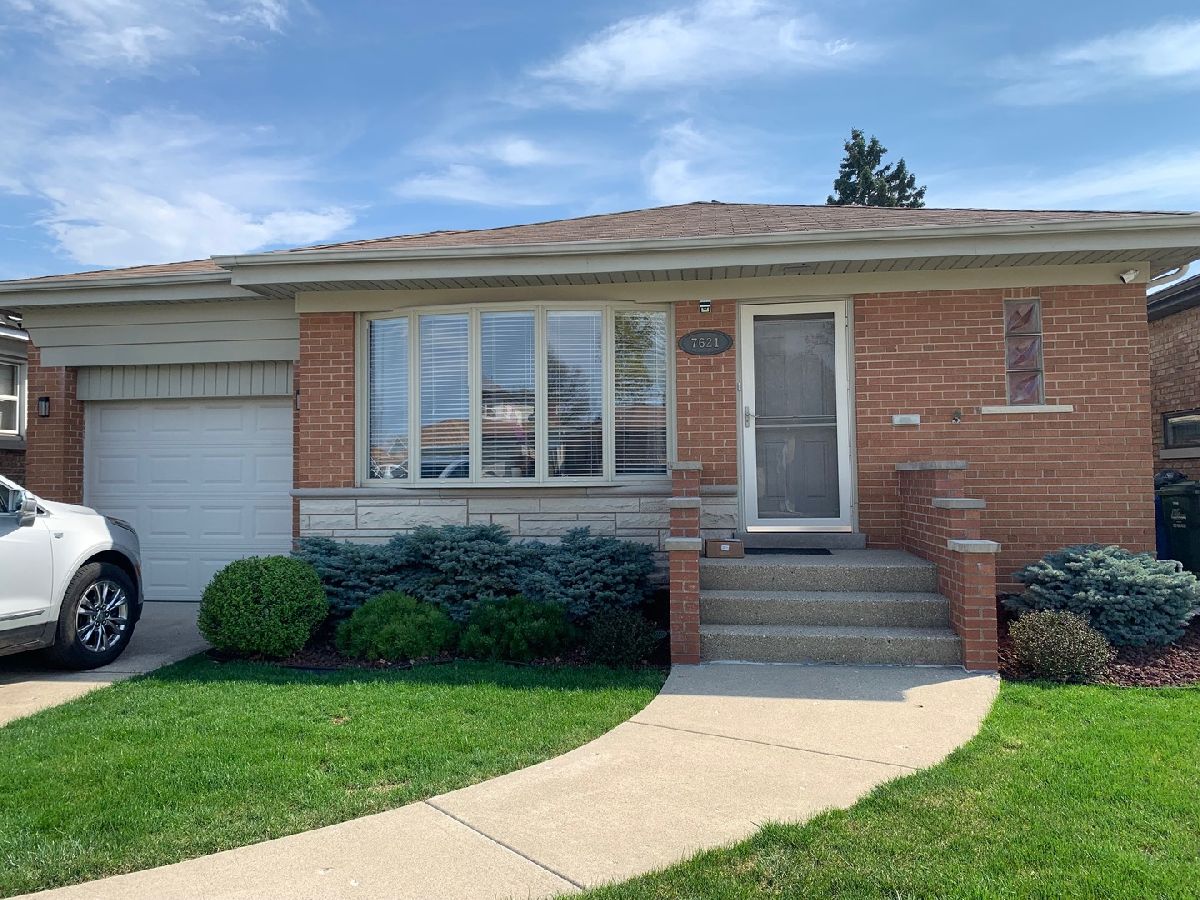  For Rent Harwood Heights Illinois, 7621 Norridge
