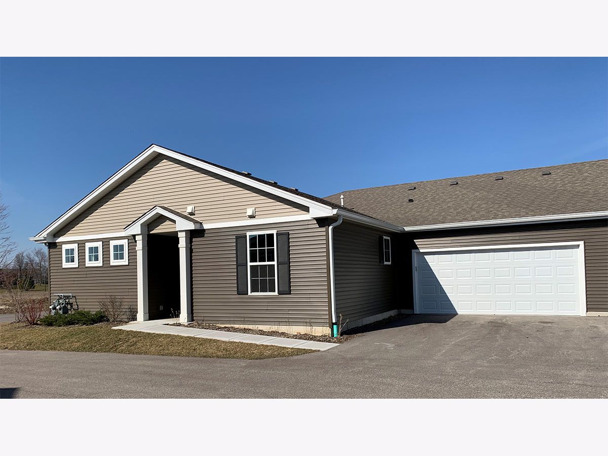 Condos & Townhomes & Homes For Sale Stonewater Wonder Lake Illinois, 6365 Maple Glen Drive