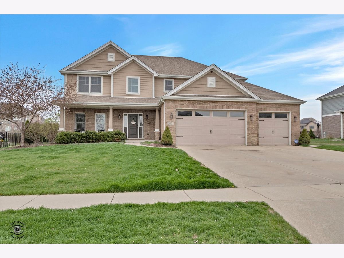  For Sale Manhattan Illinois, 24054 Sunset Lakes Drive