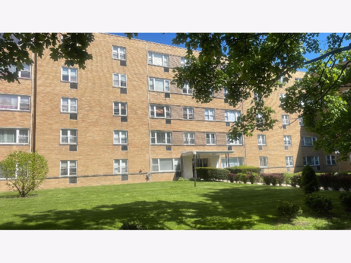  Rented Chicago Illinois, 6161 Hoyne