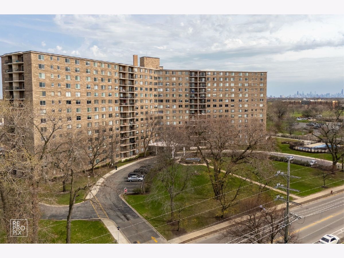 Condominiums Sold Winston Towers Chicago Illinois, 7141 Kedzie
