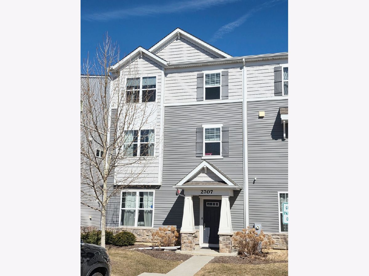  For Sale Rolling Meadows Illinois, 2707 Lily Lane