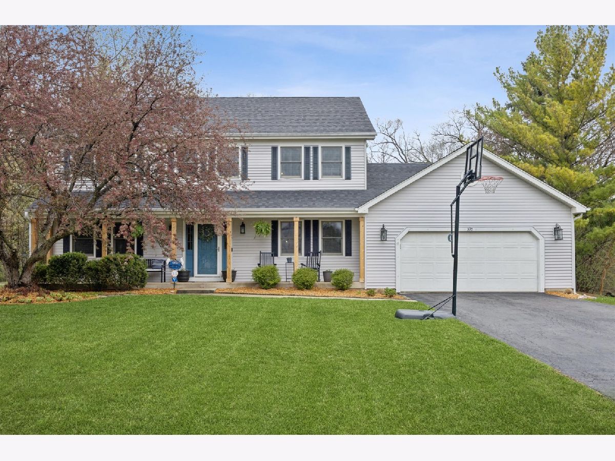 Homes For Sale Dover Ridge Geneva Illinois, 395 Southampton Drive