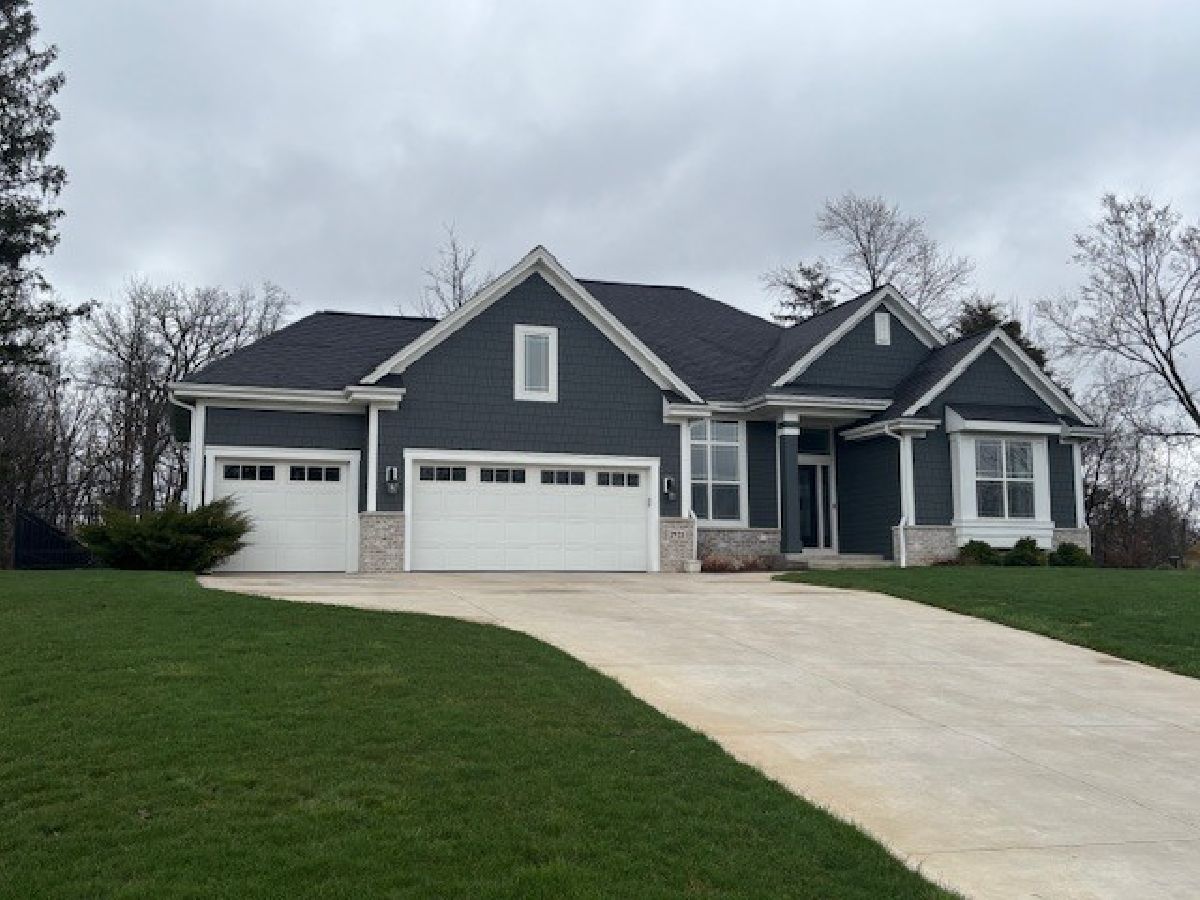  For Sale Kansasville Wisconsin, 2921 Seven Oaks Court