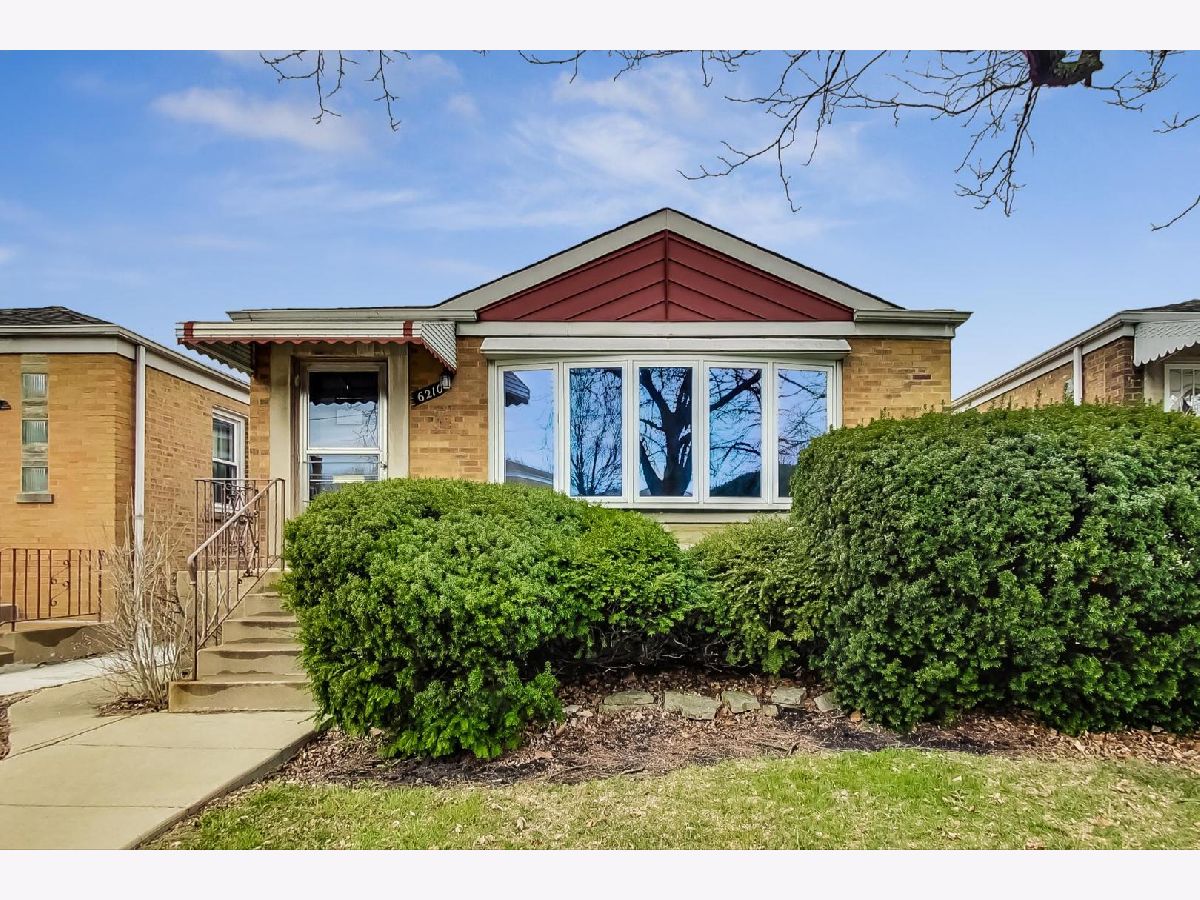  Rented Chicago Illinois, 6210 Harding