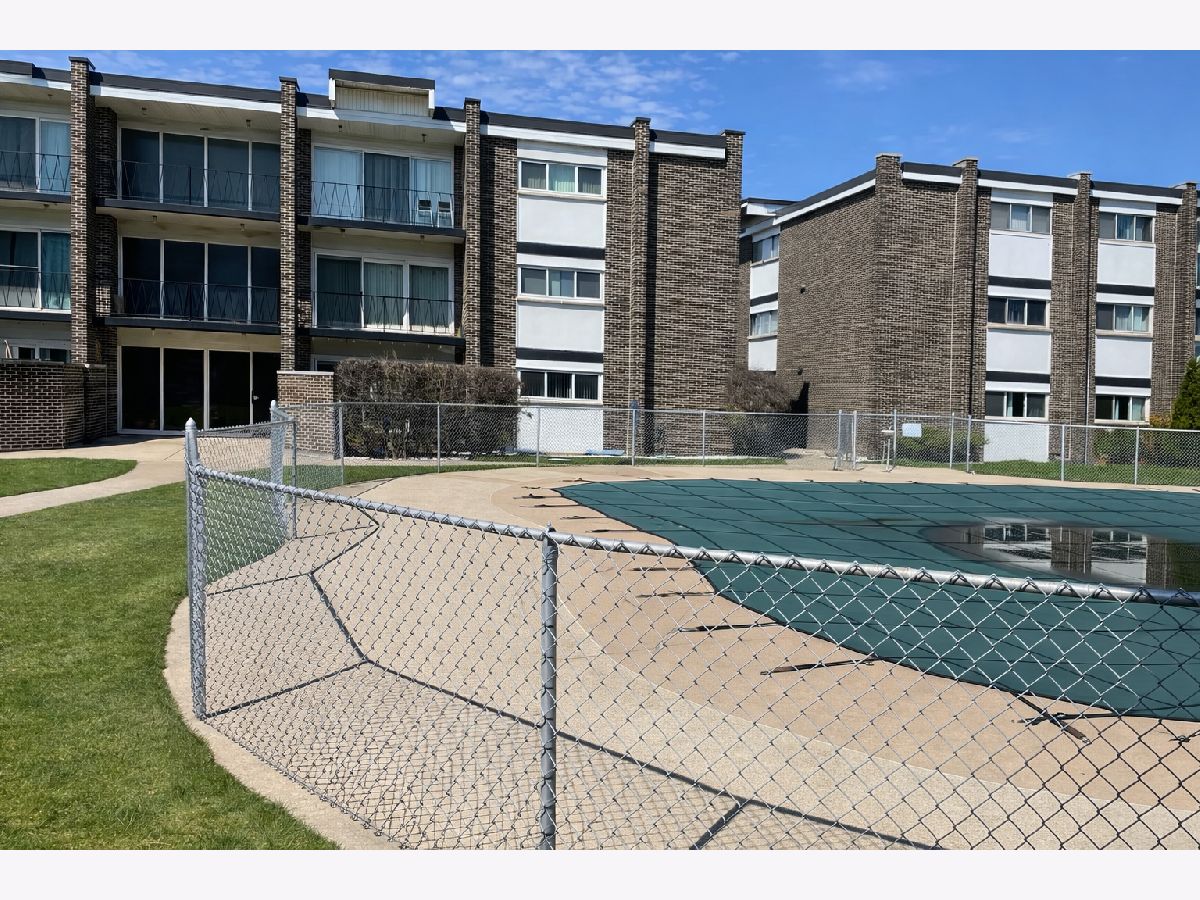  For Sale Skokie Illinois, 10109 Cherry Parkway