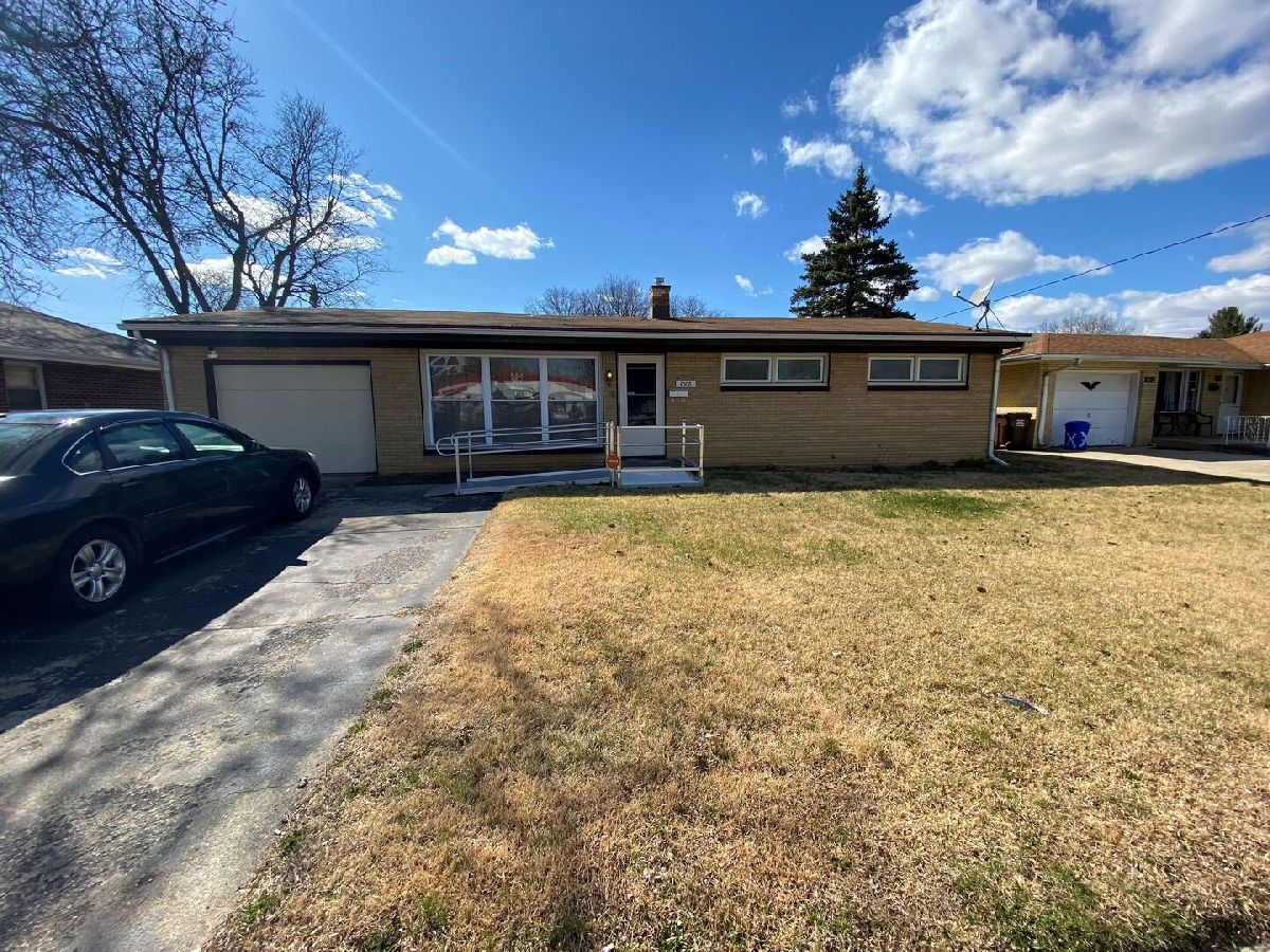  For Sale Rockford Illinois, 3008 Rockton Avenue