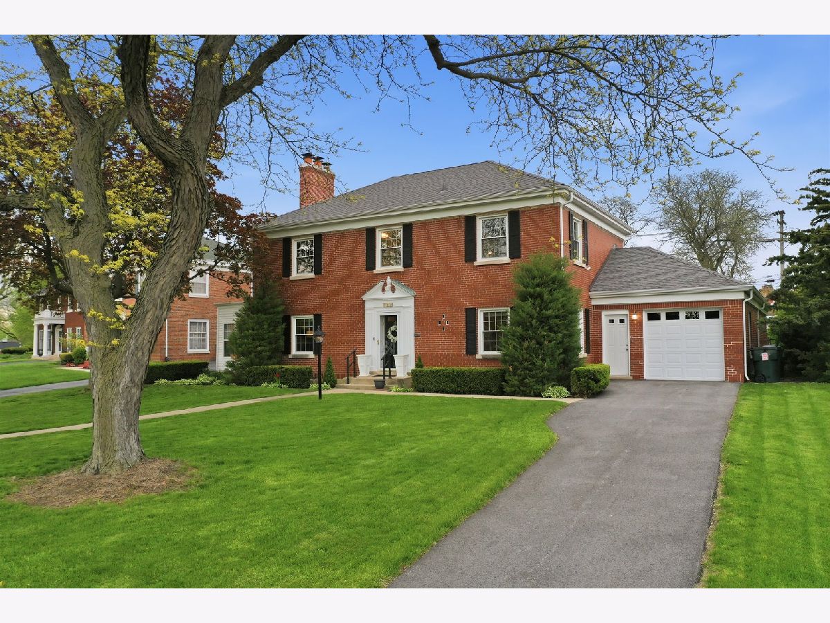 For Sale Chicago Heights Illinois, 213 Country Club Road