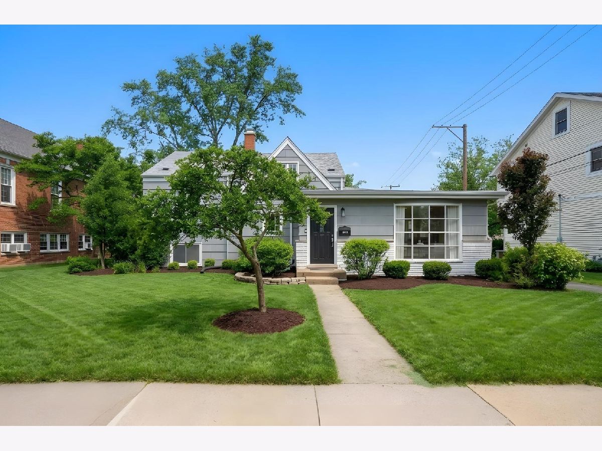  For Sale Downers Grove Illinois, 4740 Douglas Road