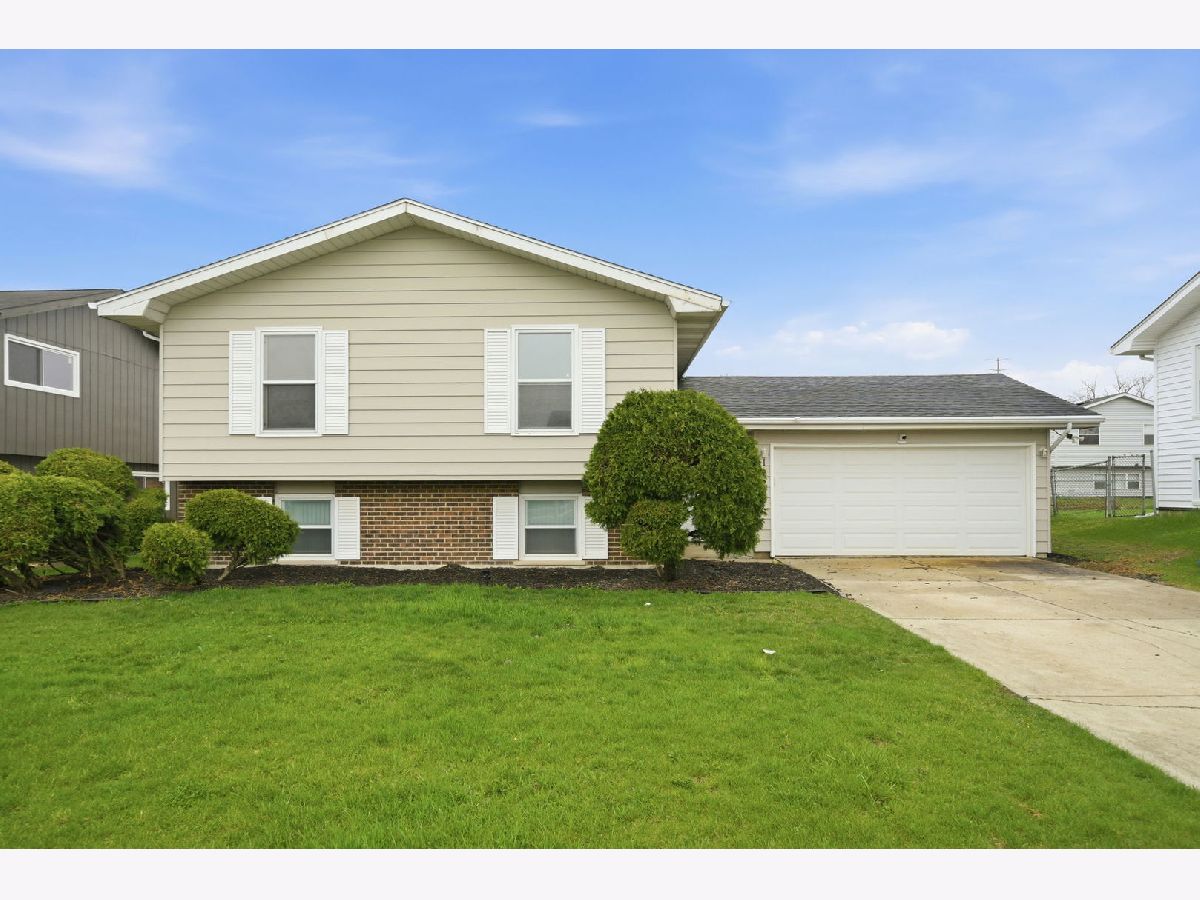  For Sale University Park Illinois, 1220 Harvest Lane