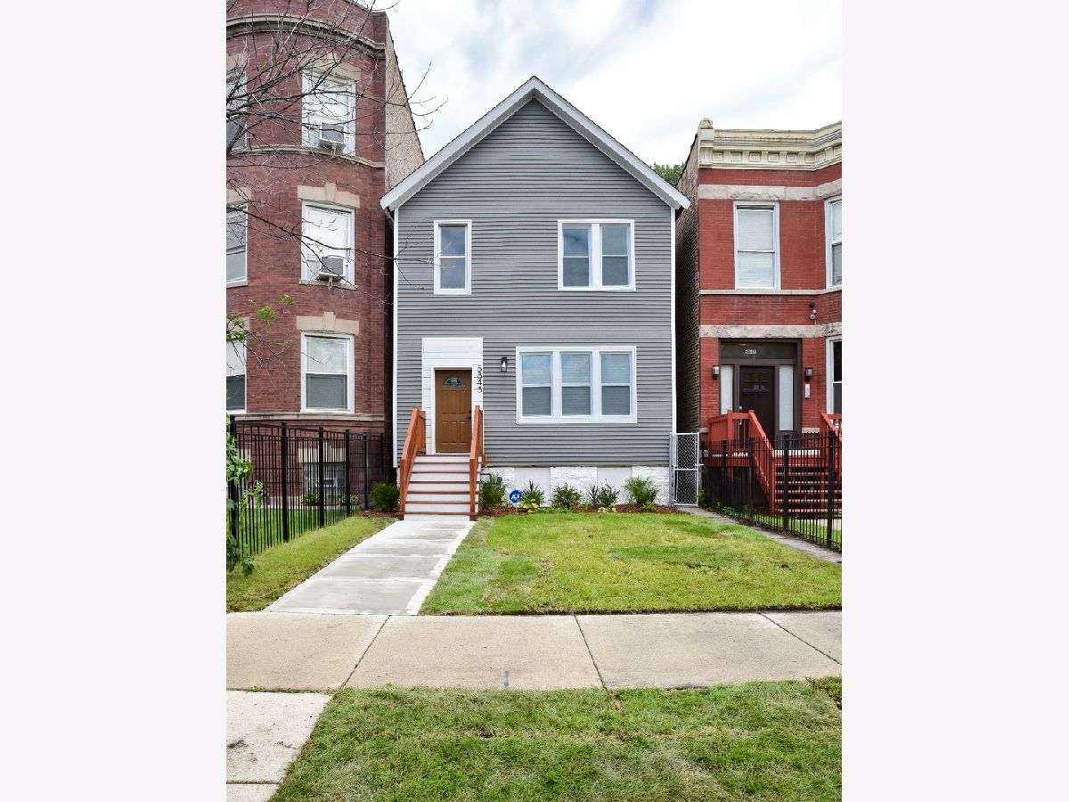  For Sale Chicago Illinois, 5843 Indiana Avenue