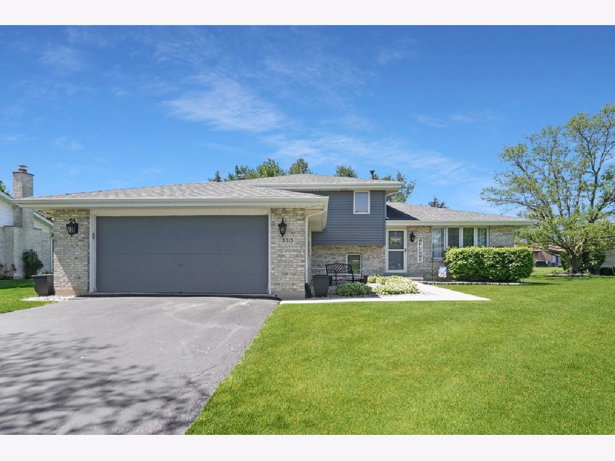  For Sale New Lenox Illinois, 3313 Ivywild Lane