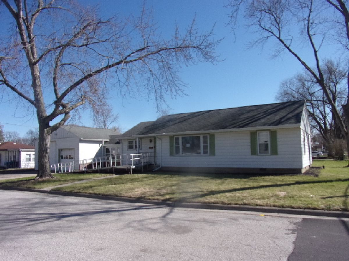  For Sale Pontiac Illinois, 130 Murphy Street