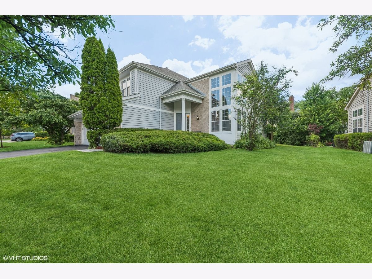  Sold Riverwoods Illinois